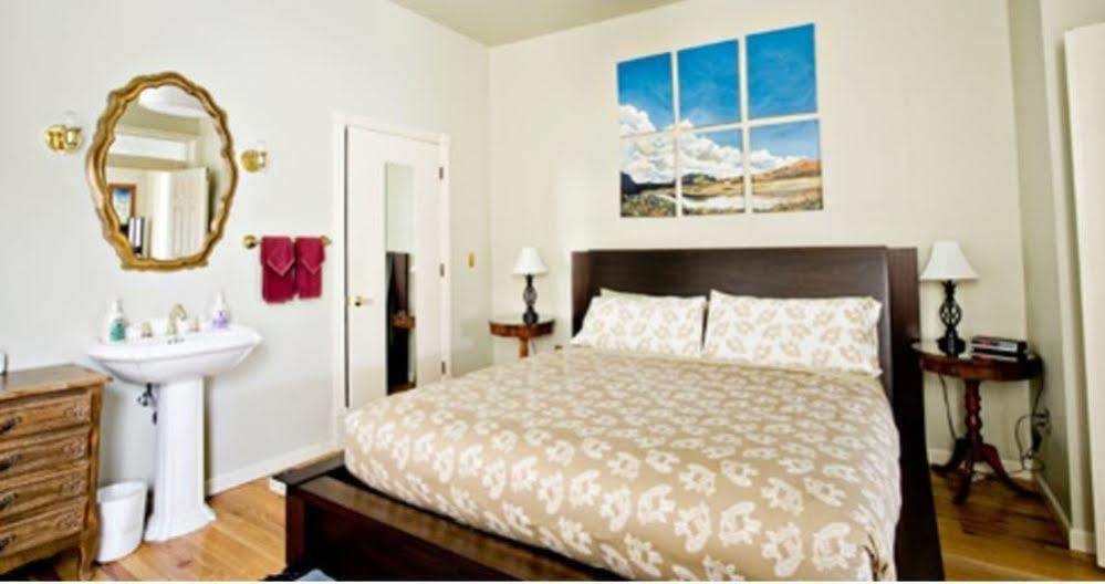דנוור Queen Anne Bed And Breakfast מראה חיצוני תמונה